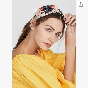 NAMJOSH Nam Josh Sequined Headband / Hairband